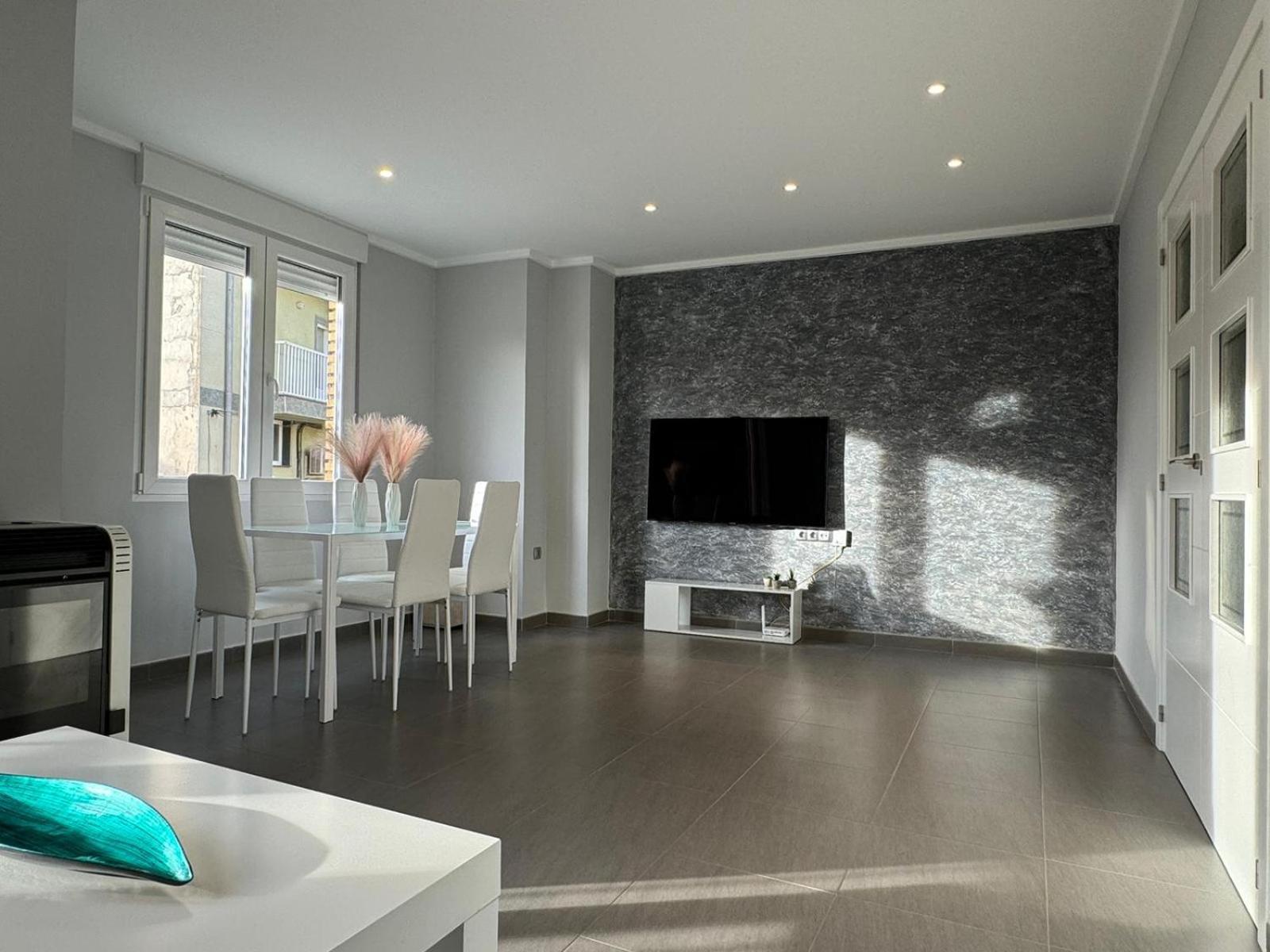 Apartamento Novo En Montealegre Amplio Y Comodo Montealegre del Castillo Bagian luar foto
